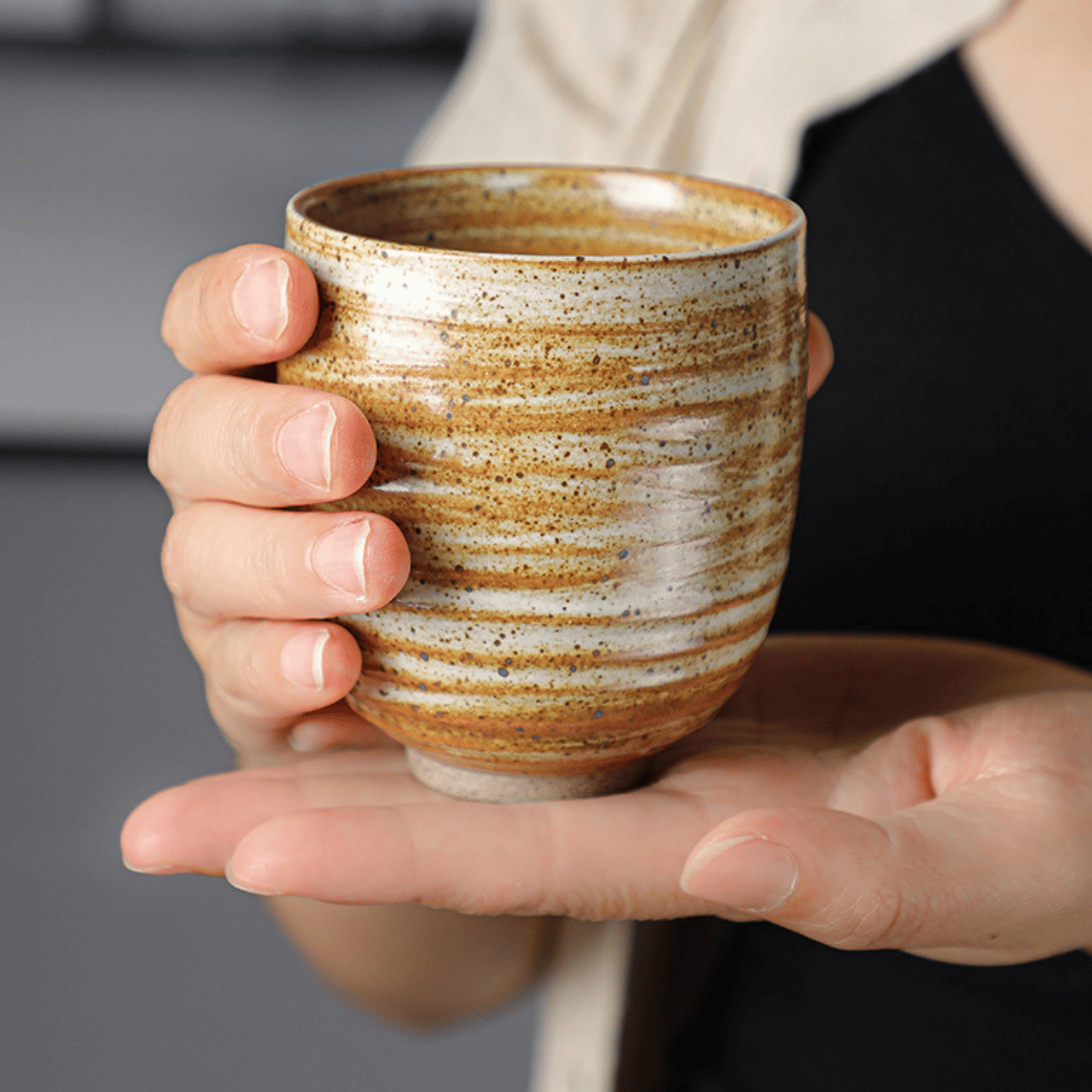 Handcrafted Rustic Pottery Coffee Cups – Japanese Style Ceramic Mugs for Tea & Coffee, Vintage Glazed Finish