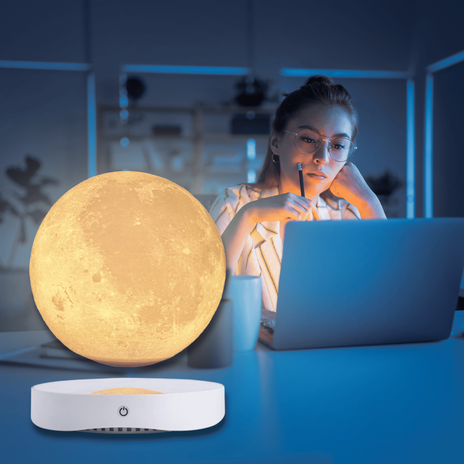 Magnetic Levitation Moon Lamp Creativity Floating 3D Print Bulb Desk Decoration Birthday Gift, Night Light