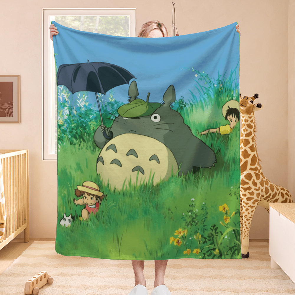 My Neighbor Totoro pattern blanket, soft and comfortable